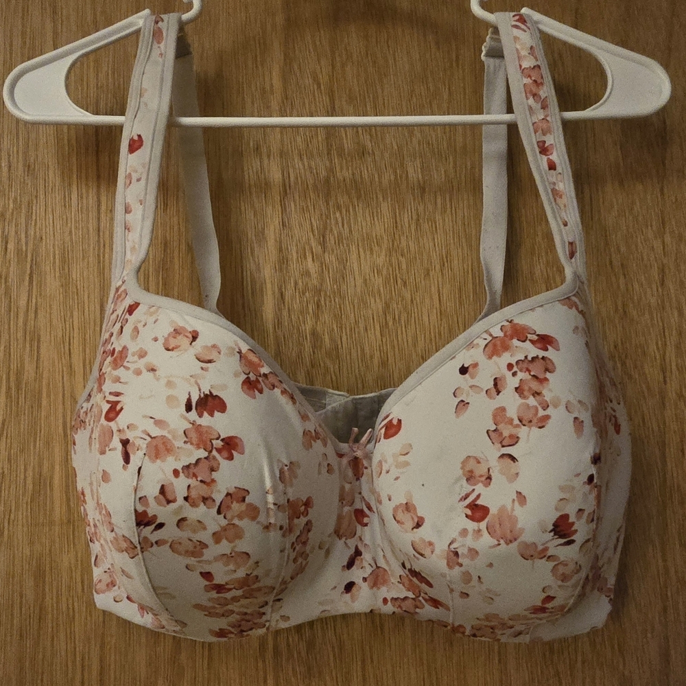 EUC Cacique Balconette Bra